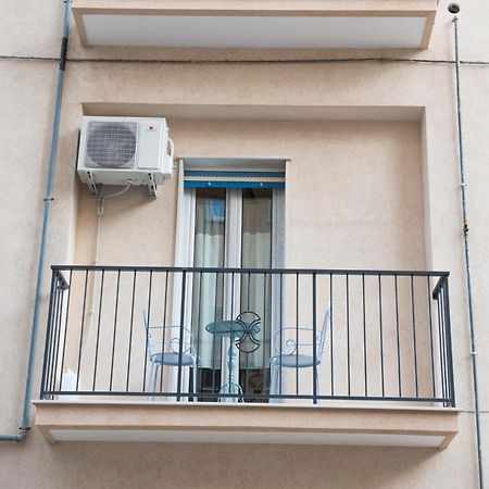 Bed and Breakfast Dimora Cappuccini Cisternino Exterior foto